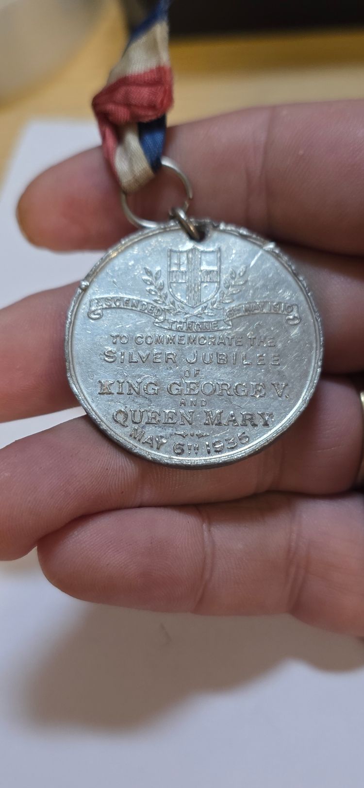 Silver Jubilee Commemorative Medal £4 6