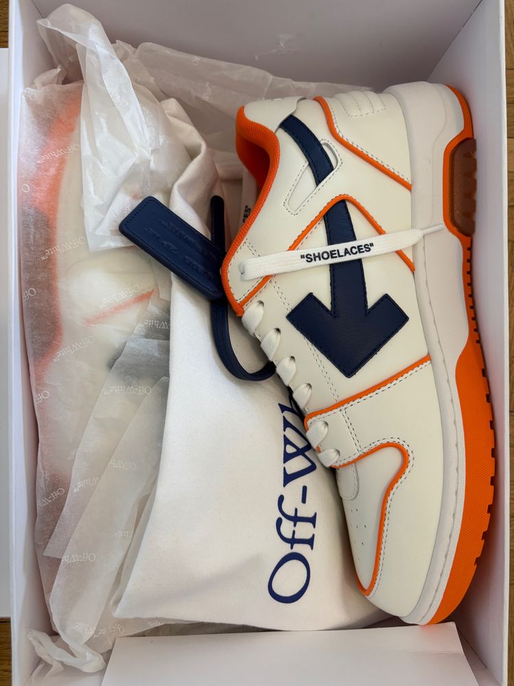 Off-White Low-Top Sneakers imagen 2