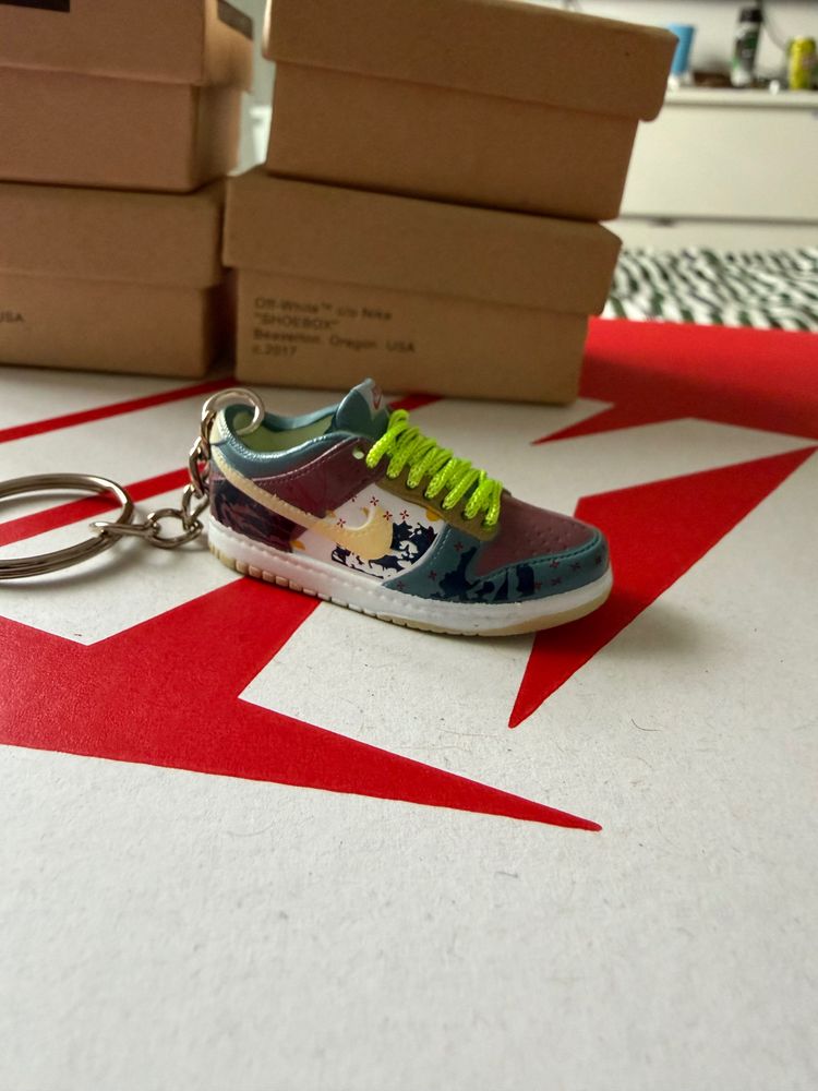Mini Sneaker Keychain image 2