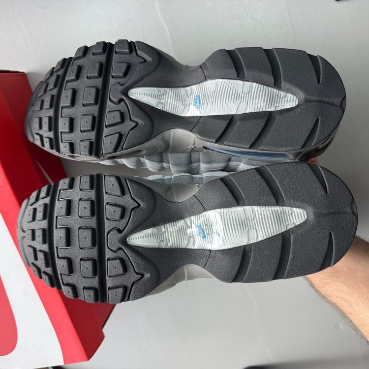 Nike Air Max 95 OG Size UK 10.5 Big Bubble Smoke Grey Abyss Trainers IH4457-003 image 4
