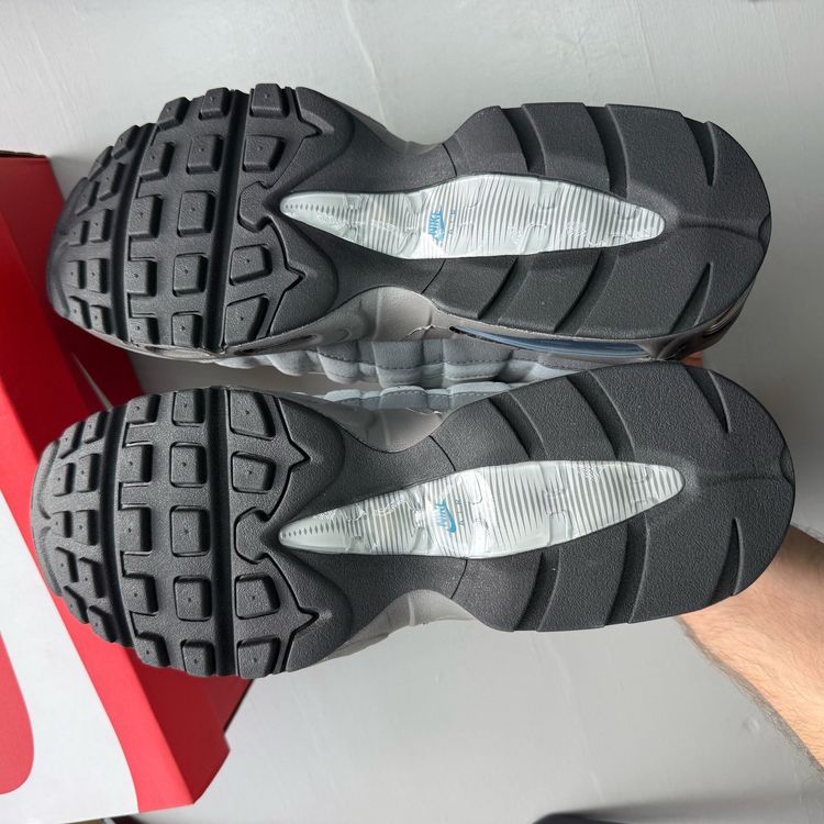 Nike Air Max 95 OG Size UK 10.5 Big Bubble Smoke Grey Abyss Trainers IH4457-003 image 3