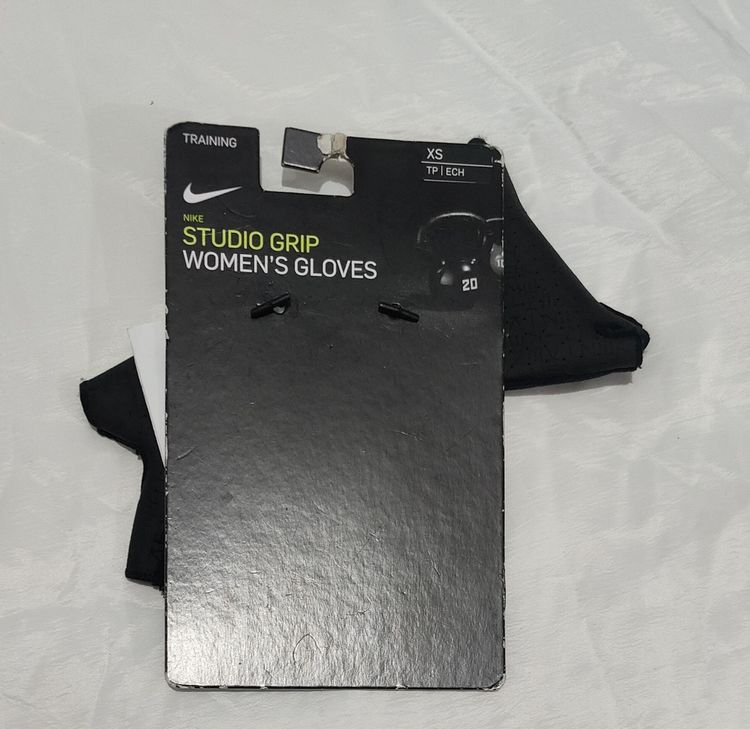 Nike Studio Grip Women'S Gloves  xsmall imagen 2
