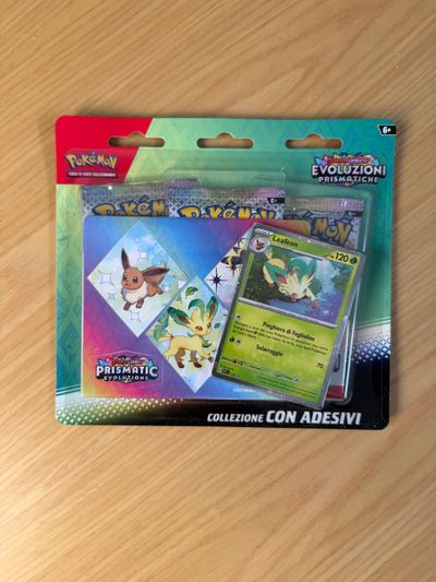 Pokémon Evoluzioni Prismatiche Blister 3 Bustine Leafeom