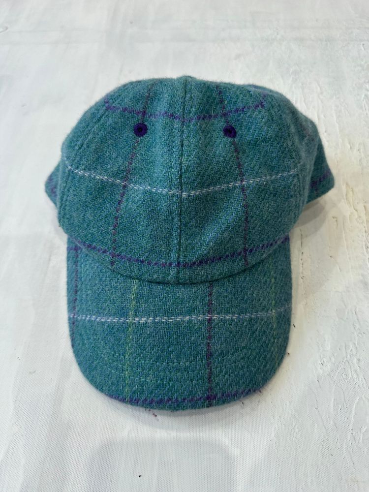 Immagine di winter edit | blue wool cap with check print 6