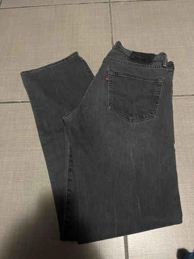 Levi'S Black Jeans