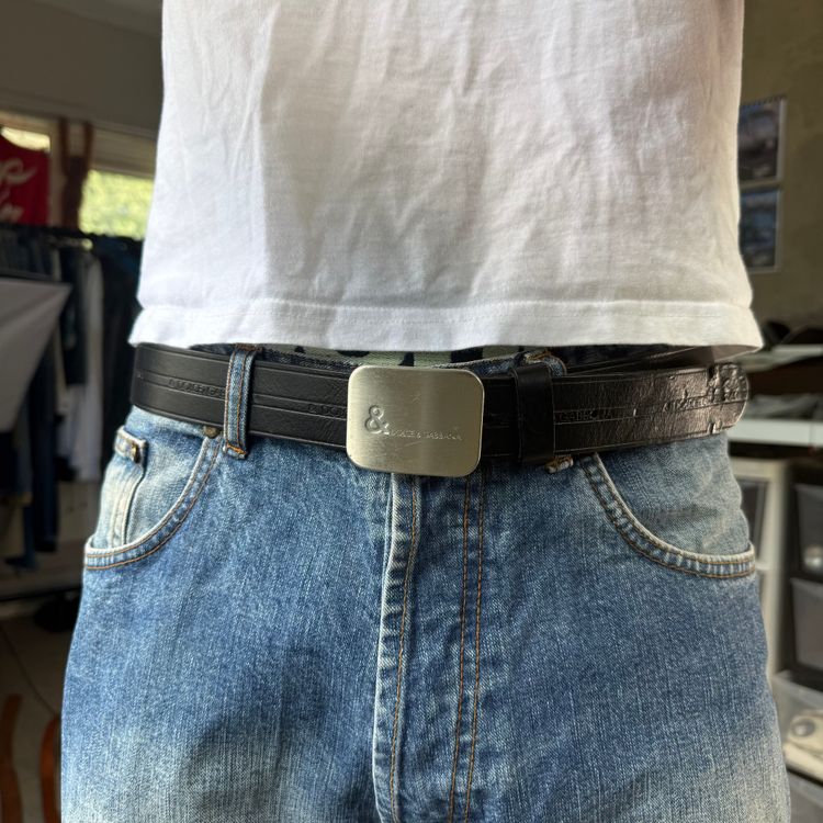 Dolce gabanna 2000's leather embossed spellout belt (OS)