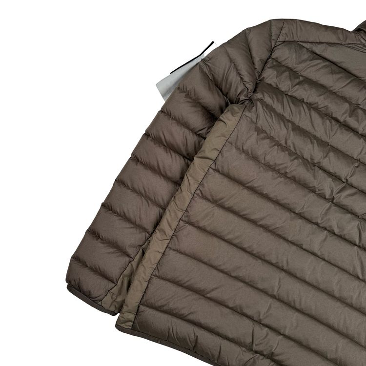 Immagine di Stone Island 2024 Chocolate Loom Woven Chambers R Nylon Down-TC Puffer Jacket - Medium 8