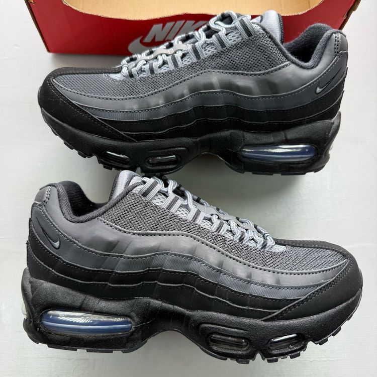 Immagine di Nike Air Max 95 Size UK 5 Cool Grey Black Anthracite GS Trainers IQ0318-010 7