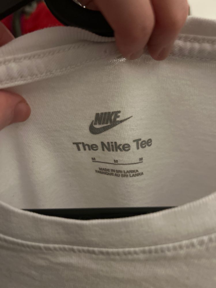 Nike White T-Shirt 3