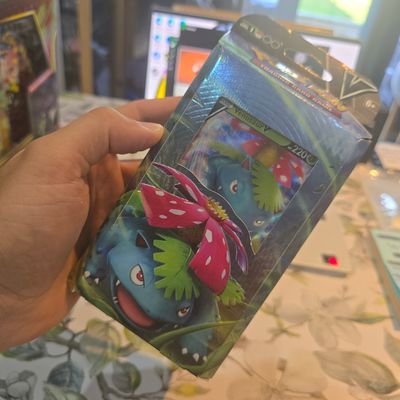 Venusaur V Pokémon Trading Card Game Deck