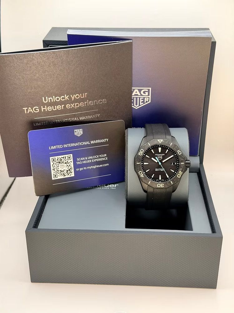 TAG Heuer Aquaracer Professional 200 Solargraph 3