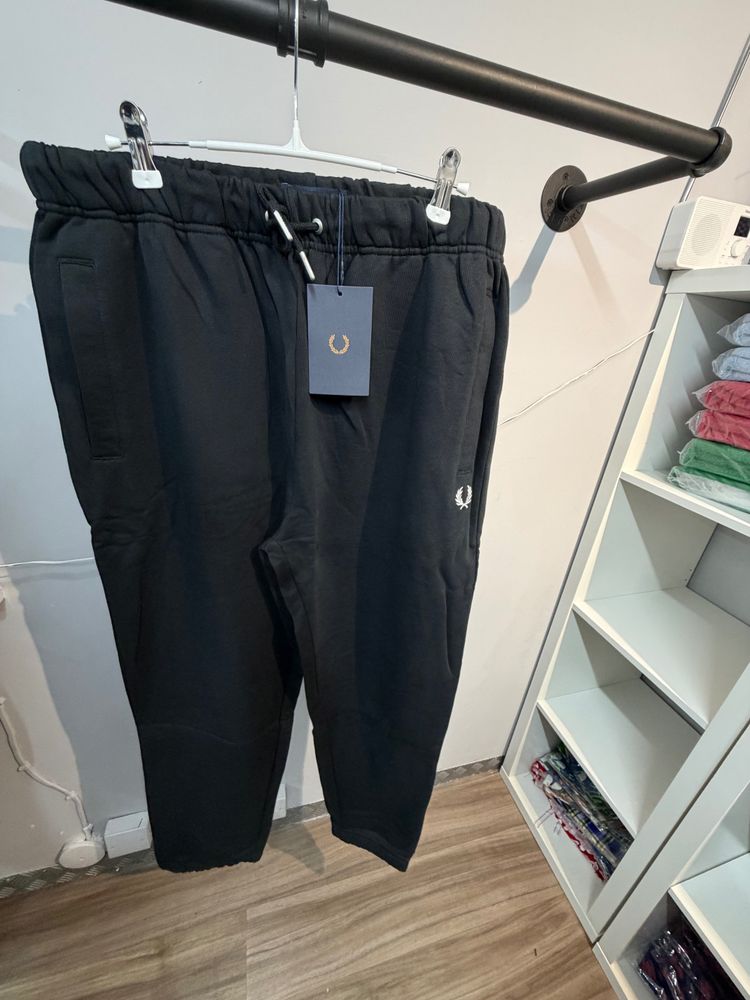 Fred Perry Black Loopback Sweatpant