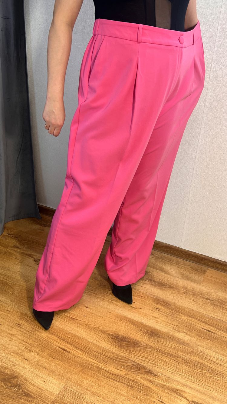 Eleganckie różowe fuksjowe spodnie szeroka nogawka na kant Simply be. r.56 Plus Size