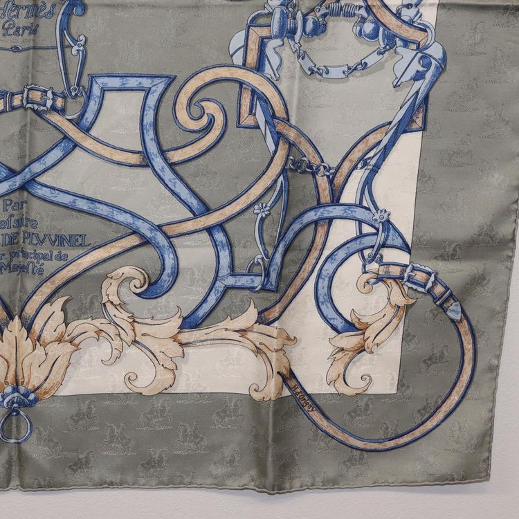 HERMES Carre90 Scarf Silk Gray Auth 206183 - Jerrillo image 10