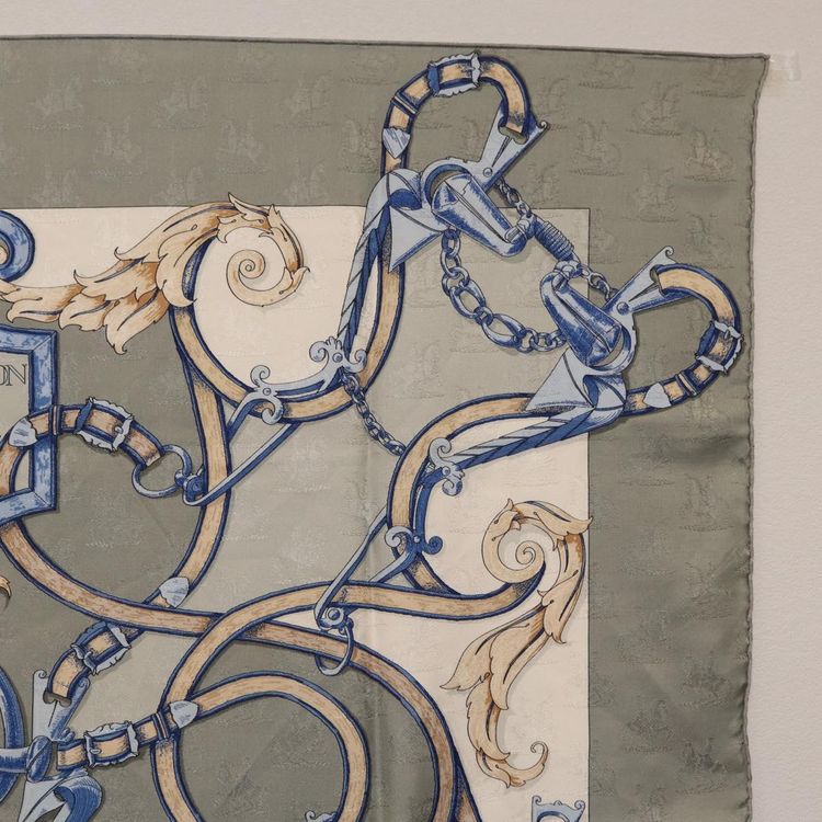 HERMES Carre90 Scarf Silk Gray Auth 206183 - Jerrillo image 4