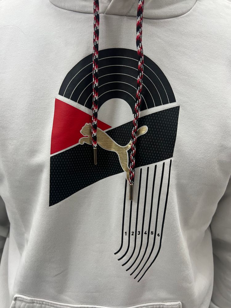 Puma White Hoodie obraz 2