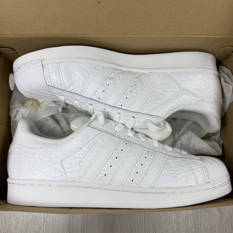 Adidas Superstar White Gold Metallic AQ6686