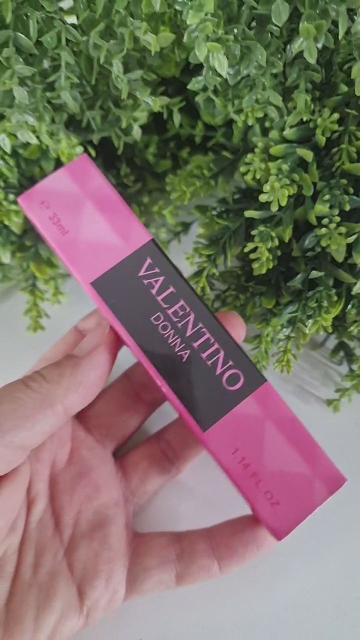 Valentino Donna image 1