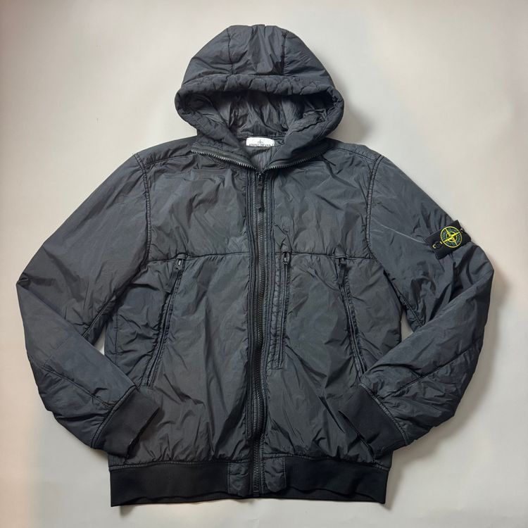 Immagine di Stone Island Black Crinkle Reps NY Down Puffer Jacket - XL 1