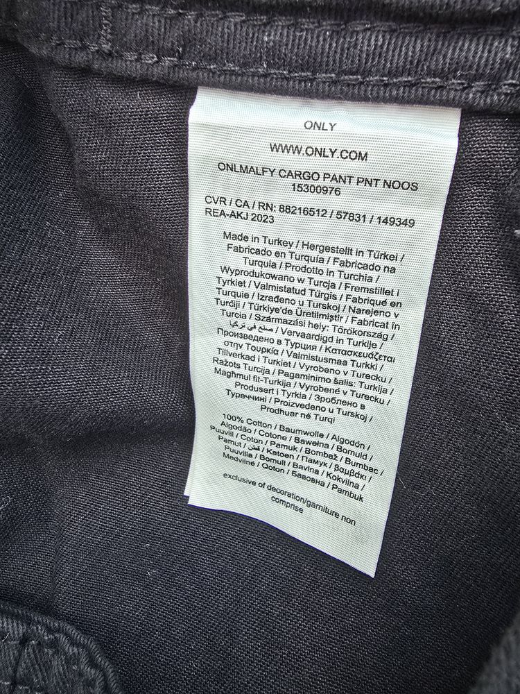 Only Black Cargo Pants image 7