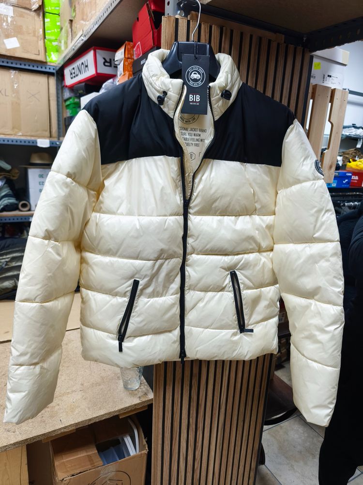 Bib Puffer Jacket imagen 2