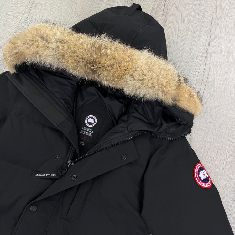 Immagine di Canada Goose Men’s Black Carson Parka Jacket With Fur - Small Fusion 3