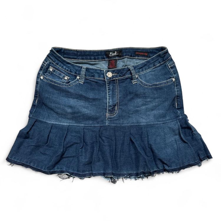 Earl Denim Skirt With Embellished Back Pockets 3