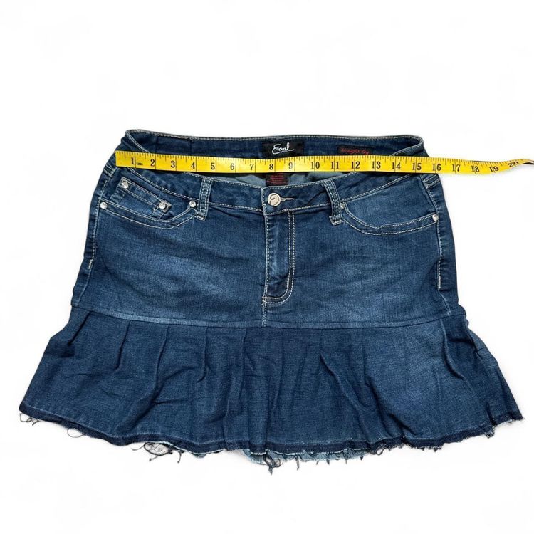 Earl Denim Skirt With Embellished Back Pockets 4