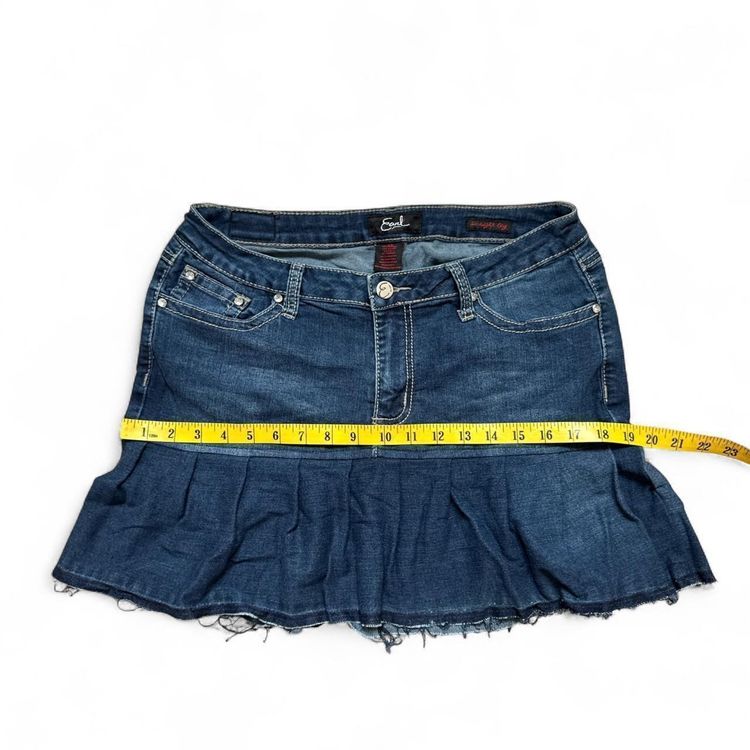 Earl Denim Skirt With Embellished Back Pockets 5