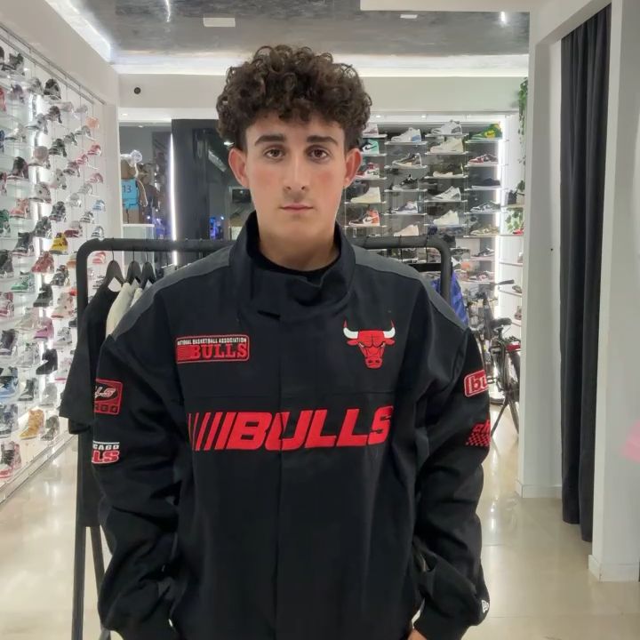 New Era New Era Chicago Bulls Jacket - S o XL product image
