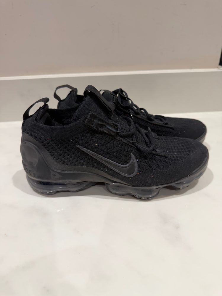 Nike Black Sneakers 2