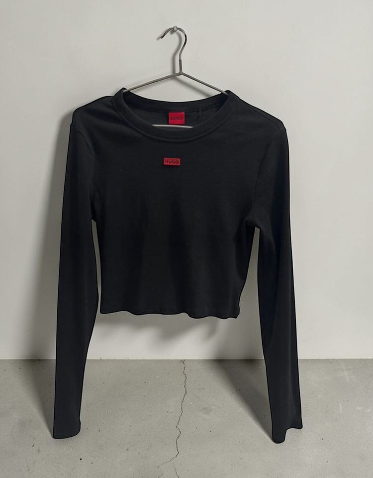 Hugo Black Long Sleeve Crop Top