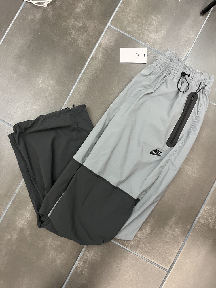 Nike Tech Two-Tone Track Pants