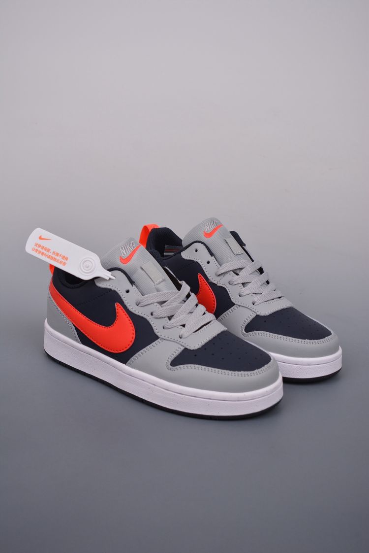 Casual sports sneakers  2