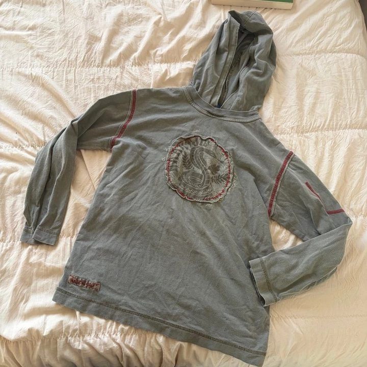 Grey Hooded Long Sleeve Shirt With Snake Design image 1