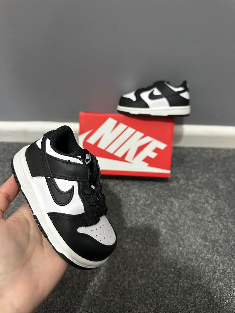 Nike Black And White Toddler Sneakers uk4.5