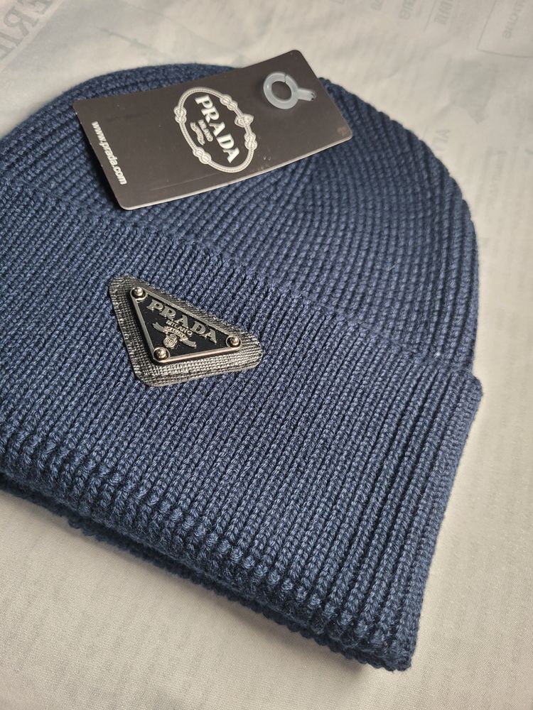Prada Knit Beanie Hat obraz 2