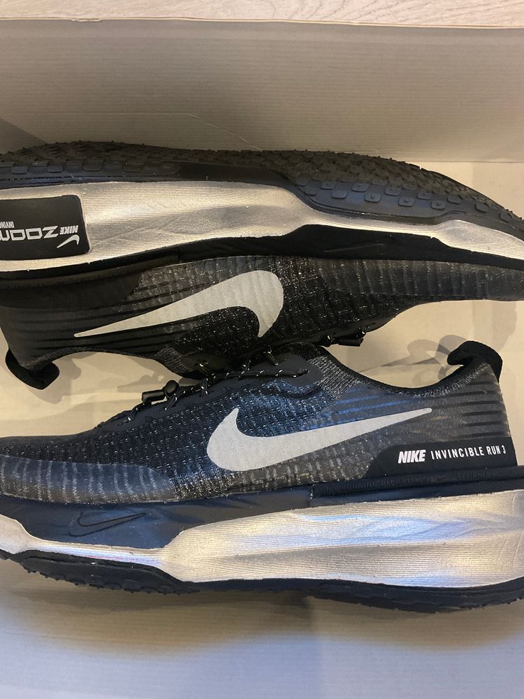 Nike Invincible Run 3 Running Shoes image 1