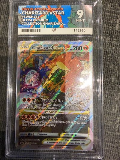 Charizard Vstar Ultra Premium Collection Card