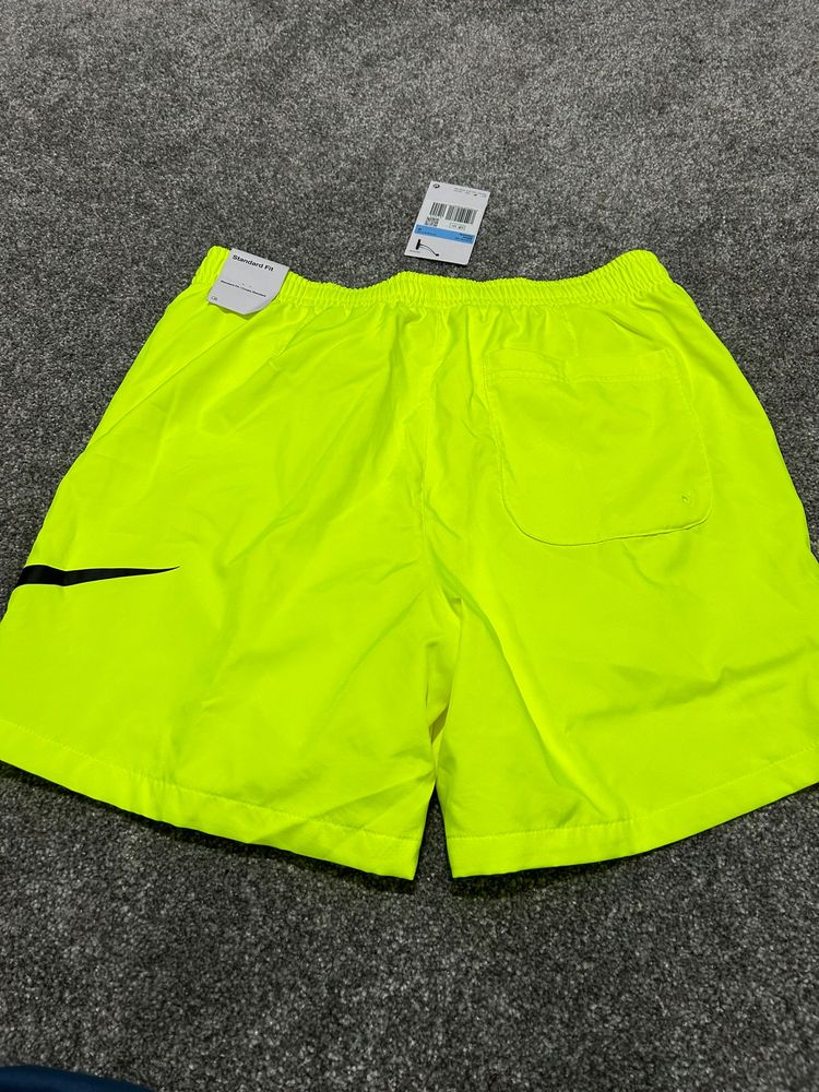 Nike men's medium bolt swoosh shorts image 3
