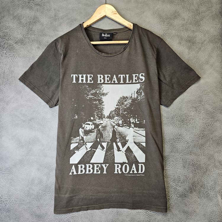 Vintage Beatles t Shirt Short Sleeve Tee Abbey Road L Mens Graphic tee image 1