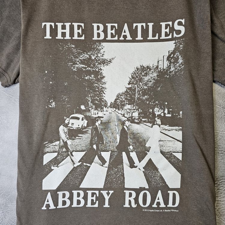 Vintage Beatles t Shirt Short Sleeve Tee Abbey Road L Mens Graphic tee image 3