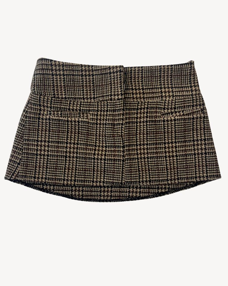 alma skort image 2