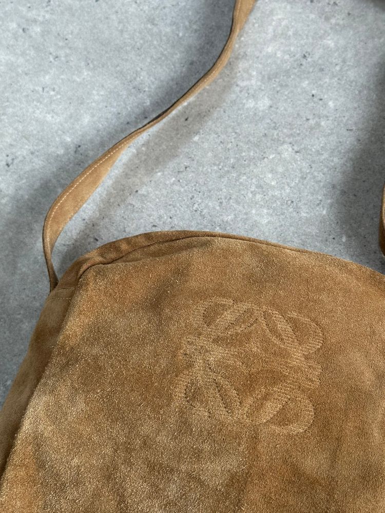 Loewe 1990s Suede Anagram Crossbody Bag 10