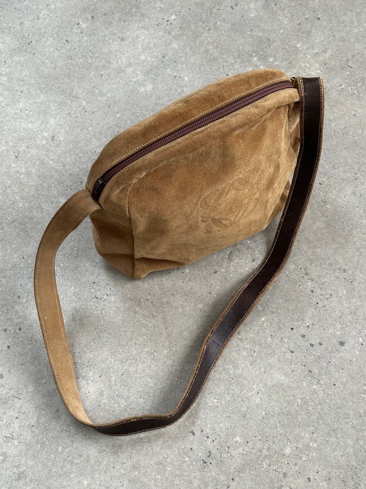 Loewe 1990s Suede Anagram Crossbody Bag 11