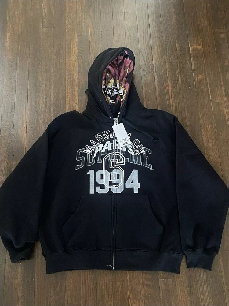 Supreme Supreme Black Zip-Up Hoodie With Skull Print Hood Lining product image