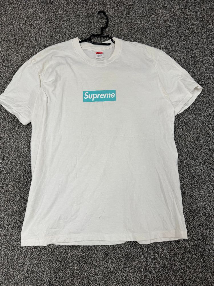 Supreme White T-Shirt With Tiffany & Co. Print
