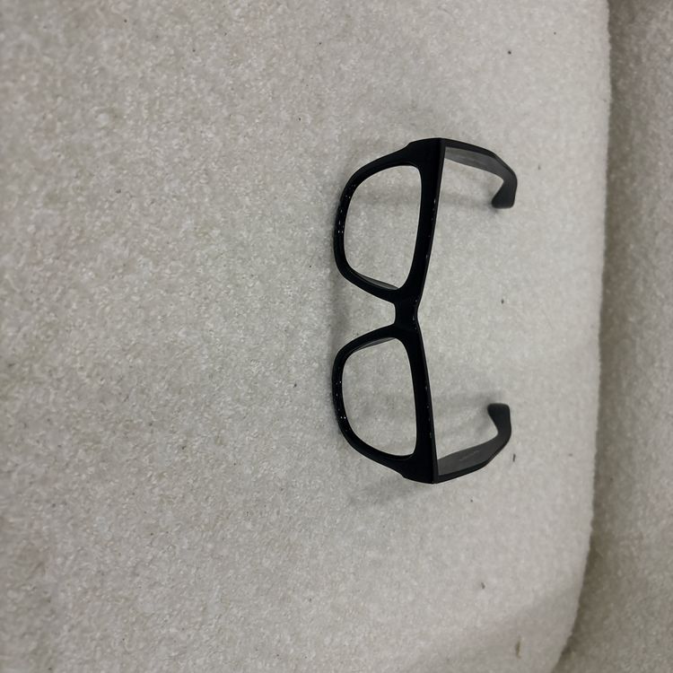 Life g black sunglasses brand new never been used in perfect condition  image 2