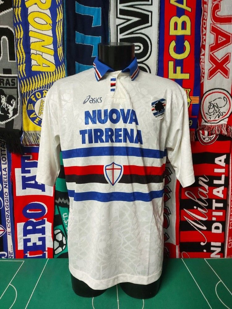 Sampdoria Away 1995/96 Pesaresi Match Worn