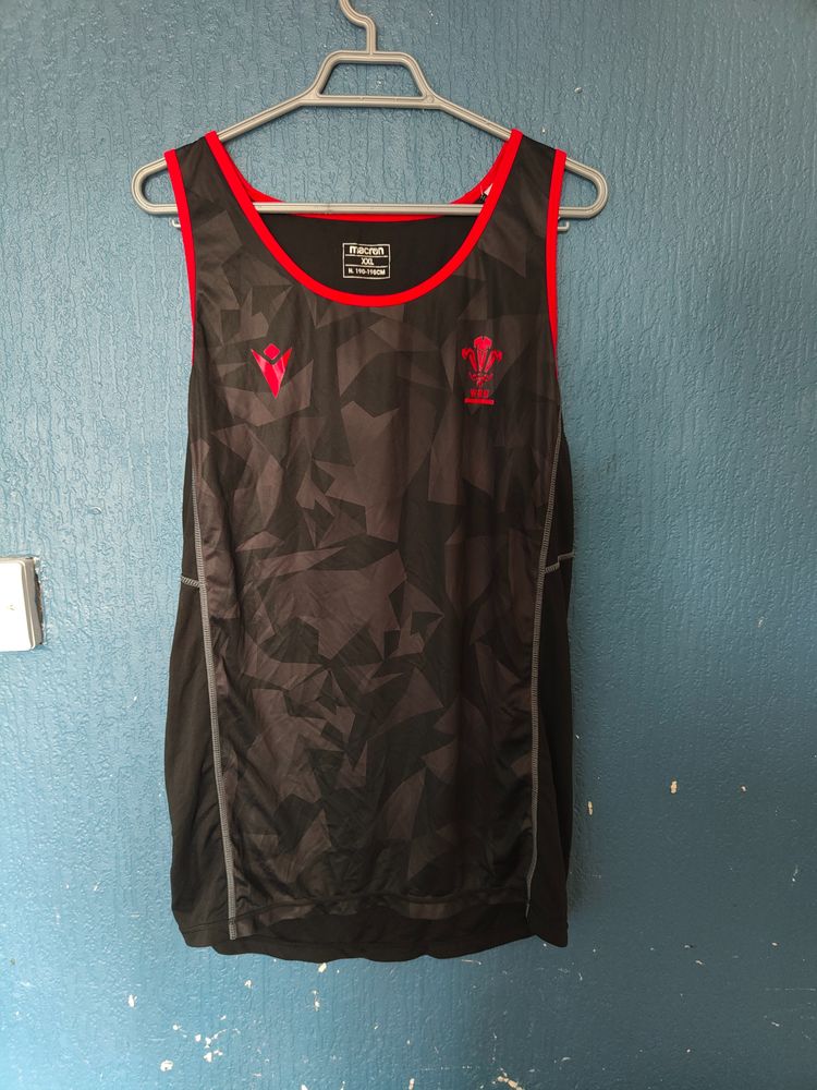 Macron Macron Wales Rugby Sleeveless Training Top product image